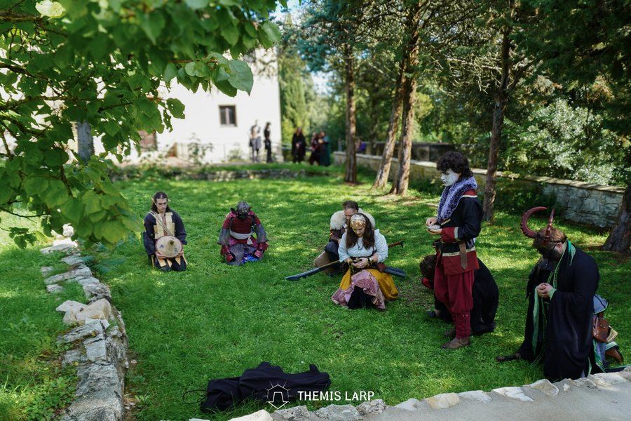 Scena dell’evento S1E2 L’ERA DELLA CENERE, fotografia 13