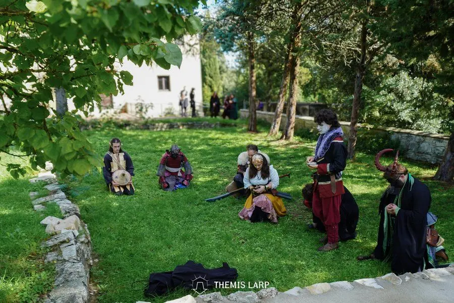 Scena dell’evento S1E1 L’ERA DELLA CENERE, fotografia 13