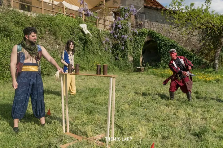 Scena dell’evento S2E1 LA MASCHERATA, fotografia 8